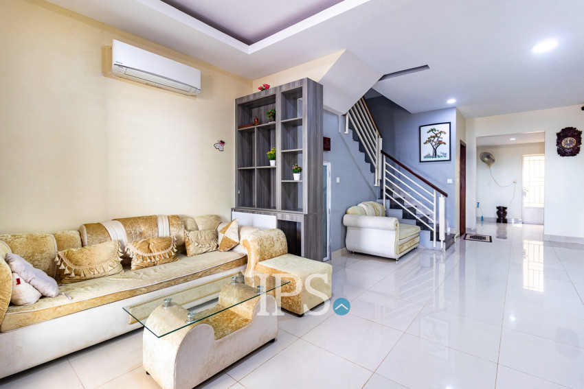 2 Bedroom House For Rent - Svay Dangkum, Siem Reap