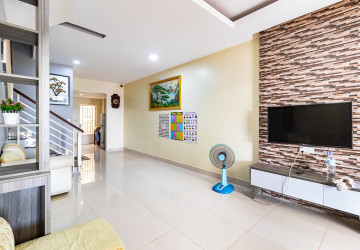 2 Bedroom House For Rent - Svay Dangkum, Siem Reap thumbnail