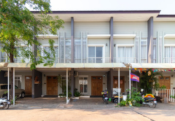2 Bedroom House For Rent - Svay Dangkum, Siem Reap thumbnail