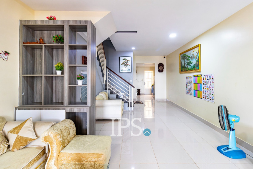 2 Bedroom House For Rent - Svay Dangkum, Siem Reap