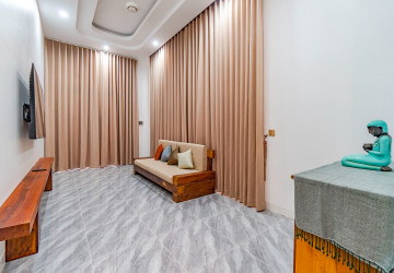 3 Bedroom Villa For Rent - Svay Dangkum, Siem Reap thumbnail