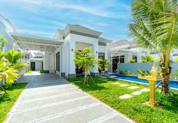3 Bedroom Villa For Sale - Svay Dangkum, Siem Reap thumbnail