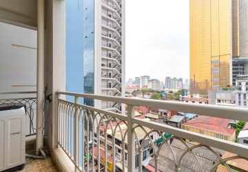 7th Floor 1 Bedroom Condo For Sale - DeCastle Royal, BKK1, Phnom Penh thumbnail