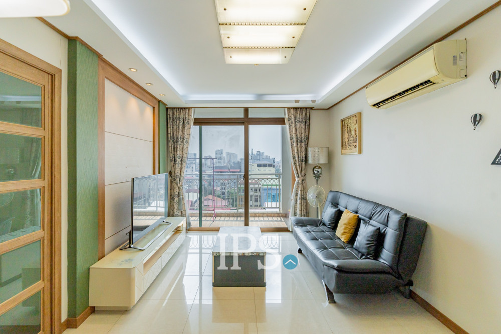 7th Floor 1 Bedroom Condo For Sale - DeCastle Royal, BKK1, Phnom Penh - Image 6