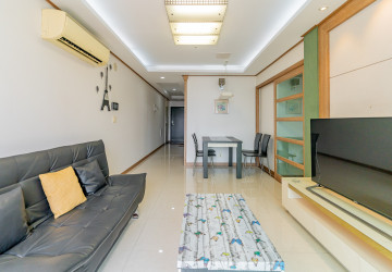 7th Floor 1 Bedroom Condo For Sale - DeCastle Royal, BKK1, Phnom Penh thumbnail