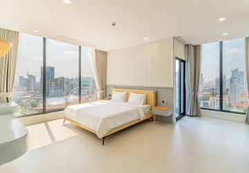 1 Bedroom Serviced Apartment For Rent - Chakto Mukh, Phnom Penh thumbnail