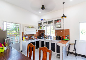 3 Bedroom House For Rent - Chreav, Siem Reap thumbnail