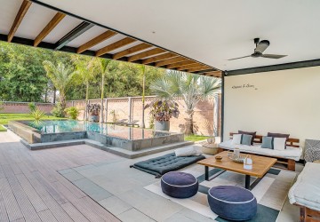 4 Bedroom Luxury Villa For Rent - Svay Dangkum, Siem Reap thumbnail