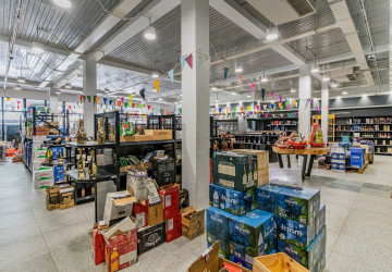 756 Sqm Retail Space For Rent - BKK3, Phnom Penh thumbnail