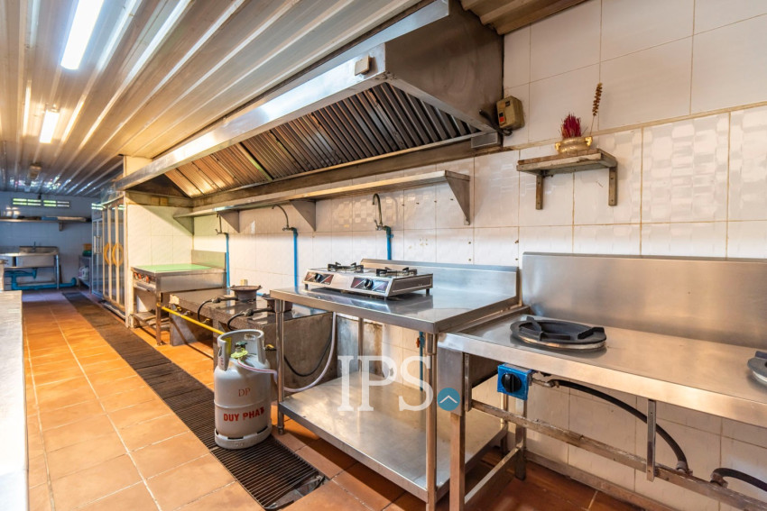 200 Sqm Restaurant and Bar For Rent - Slor Kram, Siem Reap