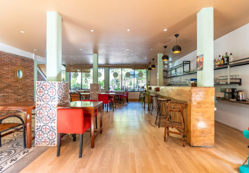 200 Sqm Restaurant and Bar For Rent - Slor Kram, Siem Reap thumbnail