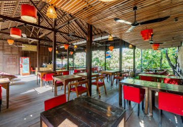 200 Sqm Restaurant and Bar For Rent - Slor Kram, Siem Reap thumbnail