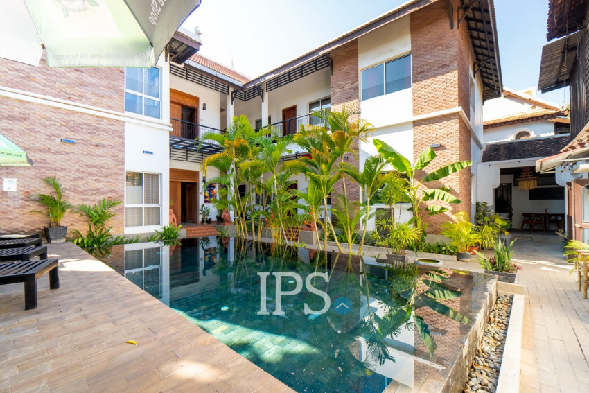 200 Sqm Restaurant and Bar For Rent - Slor Kram, Siem Reap