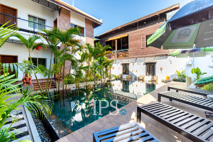 200 Sqm Restaurant and Bar For Rent - Slor Kram, Siem Reap