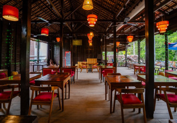 Restaurant and Bar Business For Sale - Riverside, Slor Kram, Siem Reap thumbnail