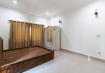 2 Bedroom House For Rent - Krabei Riel, Siem Reap thumbnail