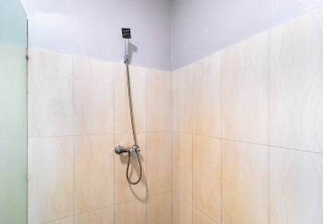 1 Bedroom Apartment For Rent - Svay Dangkum, Siem Reap thumbnail