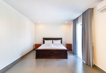 1 Bedroom Apartment For Rent - Svay Dangkum, Siem Reap thumbnail