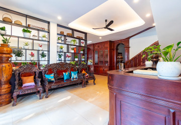 1 Bedroom Apartment For Rent - Svay Dangkum, Siem Reap thumbnail