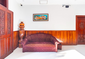 1 Bedroom Apartment For Rent - Svay Dangkum, Siem Reap thumbnail