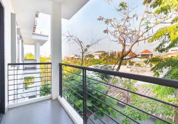 1 Bedroom Apartment For Rent - Svay Dangkum, Siem Reap thumbnail