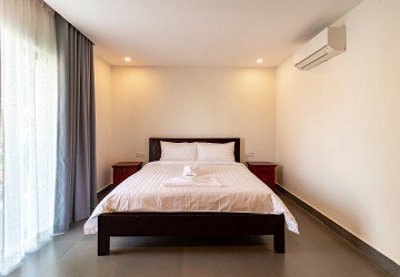 1 Bedroom Apartment For Rent - Svay Dangkum, Siem Reap thumbnail
