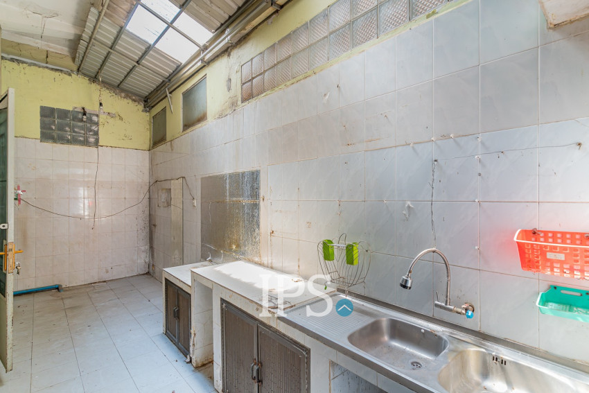 248 Sqm Commercial Villa For Sale - BKK1, Phnom Penh