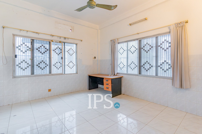 248 Sqm Commercial Villa For Sale - BKK1, Phnom Penh
