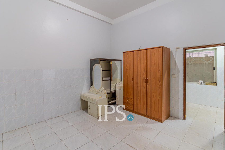 248 Sqm Commercial Villa For Sale - BKK1, Phnom Penh