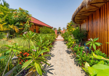 2 Bedroom Compound Villa with Private Pool For Rent - Sala Kamreuk, Siem Reap thumbnail