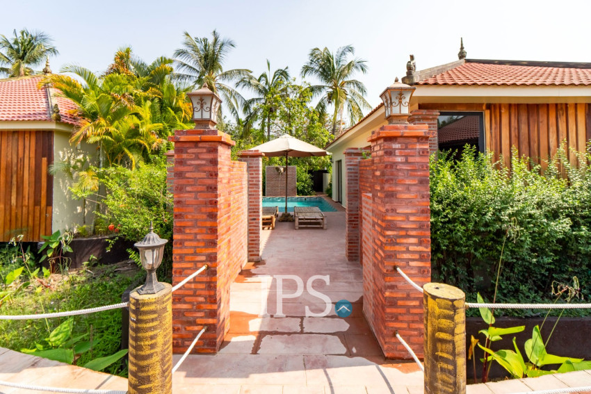 2 Bedroom Compound Villa with Private Pool For Rent - Sala Kamreuk, Siem Reap