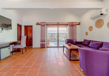 3 Bedroom Compound Villa with Private Pool For Rent - Sala Kamreuk, Siem Reap thumbnail