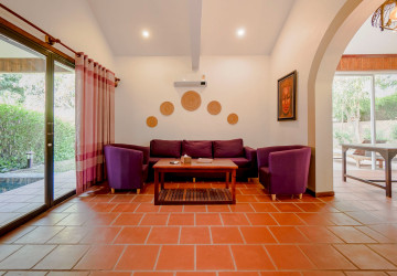 3 Bedroom Compound Villa with Private Pool For Rent - Sala Kamreuk, Siem Reap thumbnail