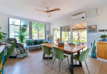 3 Bedroom House For Rent - Svay Dangkum, Siem Reap thumbnail
