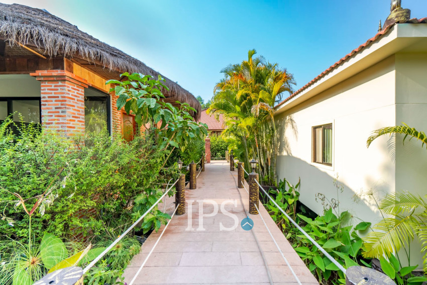 1 Bedroom Compound Villa with Private Pool For Rent - Sala Kamreuk, Siem Reap