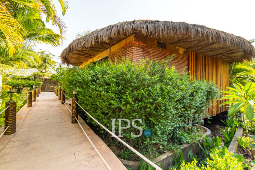 1 Bedroom Compound Villa with Private Pool For Rent - Sala Kamreuk, Siem Reap