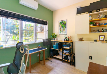 3 Bedroom House For Sale - Svay Dangkum, Siem Reap thumbnail