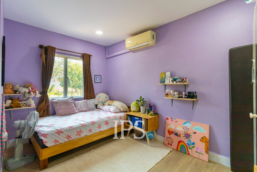 Maison 3 Chambres à Vendre - Svay Dangkum, Siem Reap