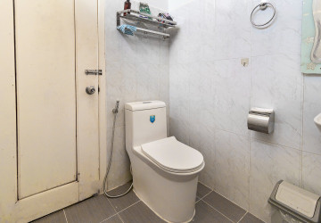 3 Bedroom House For Sale - Svay Dangkum, Siem Reap thumbnail