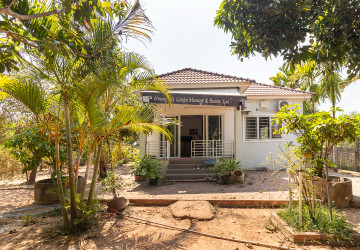 3 Bedroom House For Sale - Svay Dangkum, Siem Reap thumbnail