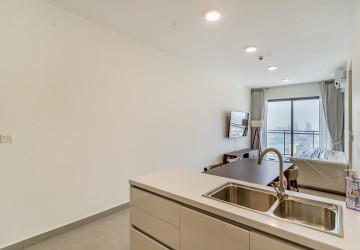 3 Bedroom Condo For Rent - Urban Village Phase II, Chak Angrae Leu, Phnom Penhn thumbnail