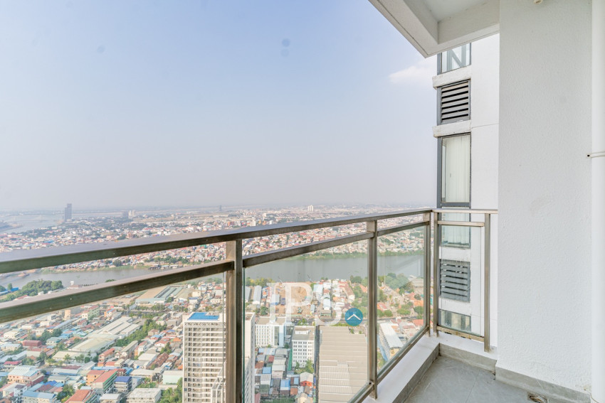 3 Bedroom Condo For Rent - Urban Village Phase II, Chak Angrae Leu, Phnom Penhn