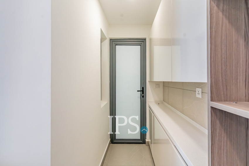 3 Bedroom Condo For Rent - Urban Village Phase II, Chak Angrae Leu, Phnom Penhn