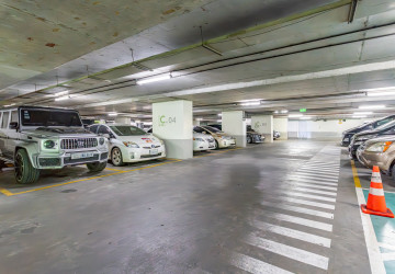 3 Bedroom Condo For Rent - Urban Village Phase II, Chak Angrae Leu, Phnom Penhn thumbnail