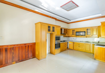 4 Bedroom Villa For Sale - Bassac Garden City, Tonle Bassac, Phnom Penh thumbnail
