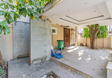 4 Bedroom Villa For Sale - Bassac Garden City, Tonle Bassac, Phnom Penh thumbnail