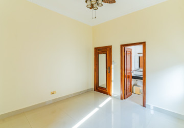4 Bedroom Villa For Sale - Bassac Garden City, Tonle Bassac, Phnom Penh thumbnail