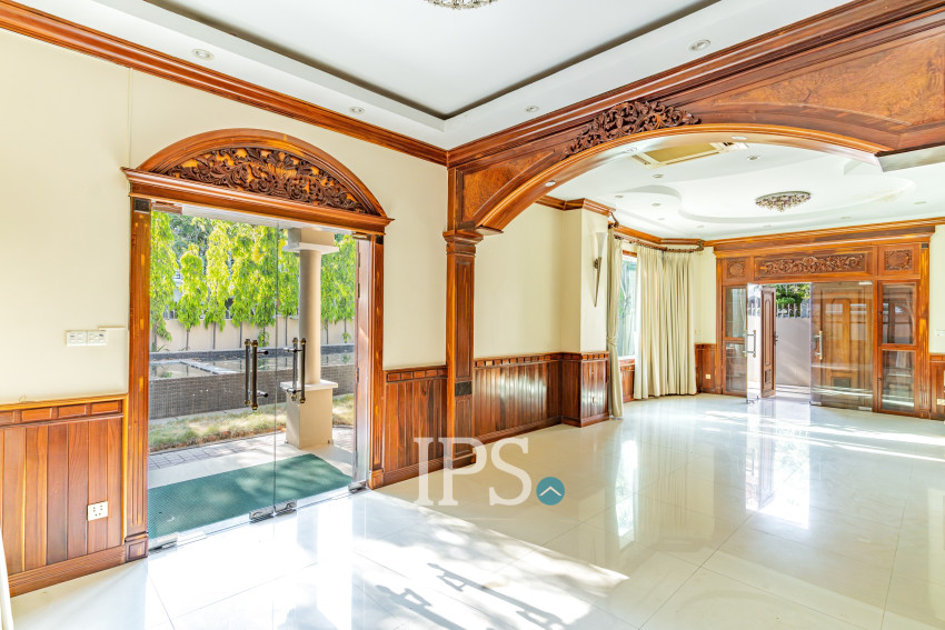 4 Bedroom Villa For Sale - Bassac Garden City, Tonle Bassac, Phnom Penh