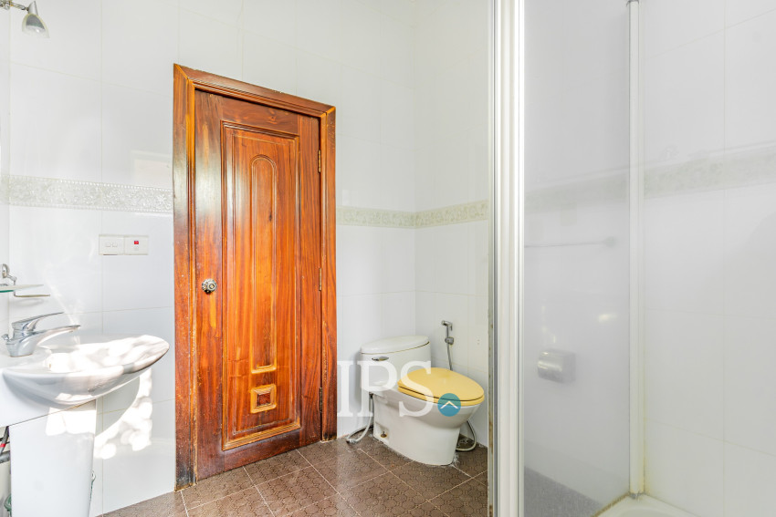 4 Bedroom Villa For Sale - Bassac Garden City, Tonle Bassac, Phnom Penh