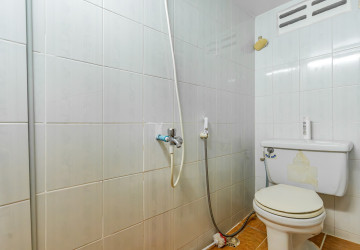 4 Bedroom Townhouse For Rent - Toul Tum Poung 1, Phnom Penh thumbnail